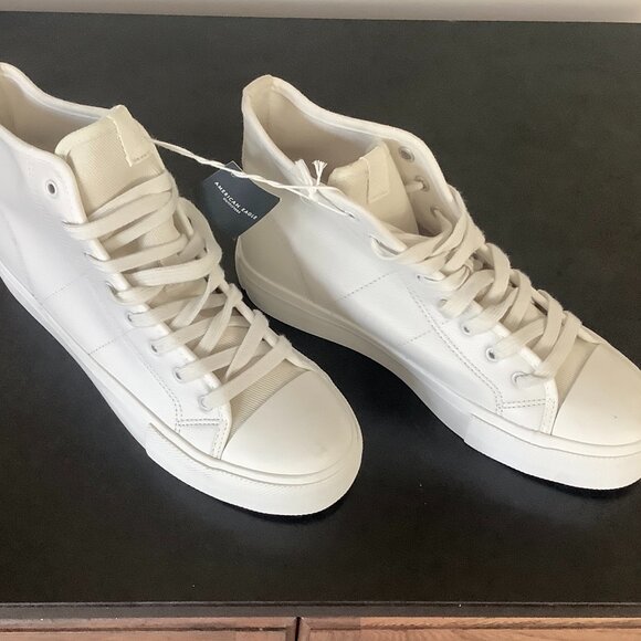 American Eagle White Sneakers Ankle Sz 9 NWT - Picture 1 of 12